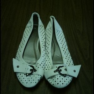 Betsy Shoes